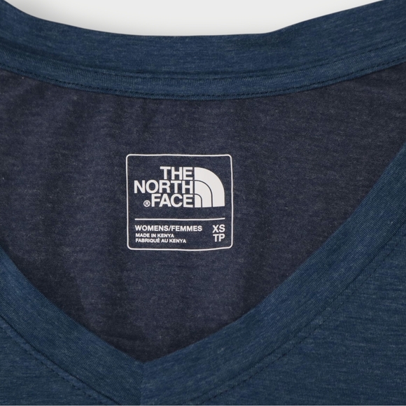 The North Face In A Flash 3/4 Sleeve T Shirt Women’s XS New With Tags Blue - Picture 3 of 9